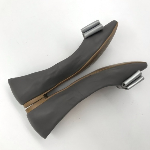 J. Crew Factory Matte Grey Silver Bow Point Toe Emery Ballet Shoes Size 6.5 - Picture 6 of 9